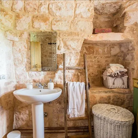 بيت للعطل Trullo Nel Bosco *